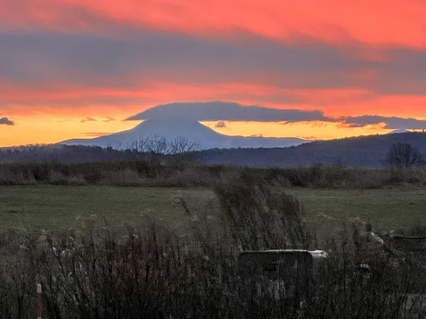 $1,649,000 | 270 Sutton Farm Drive, Shelburne, VT 05482
