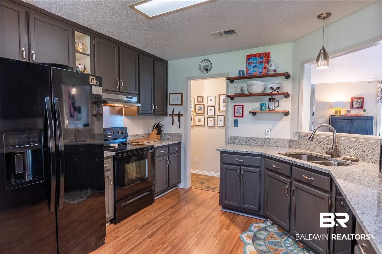 8600 Brook Lane Fairhope, AL 36532 - Photo 10 of 26