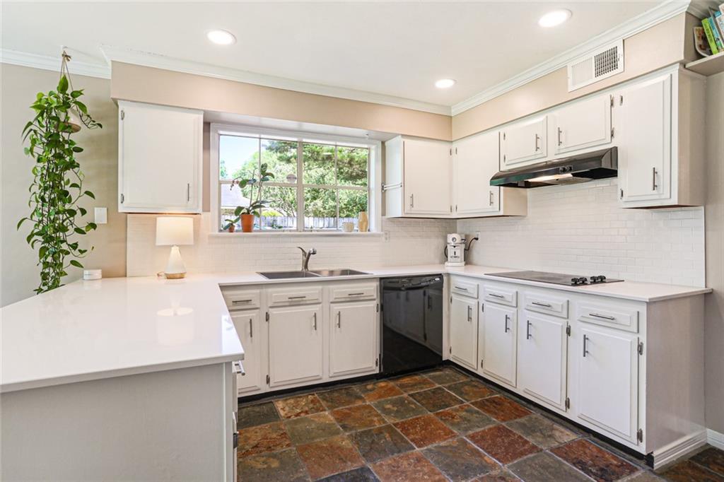 223 West 9th Avenue Covington, LA 70433 - Photo 10 of 26