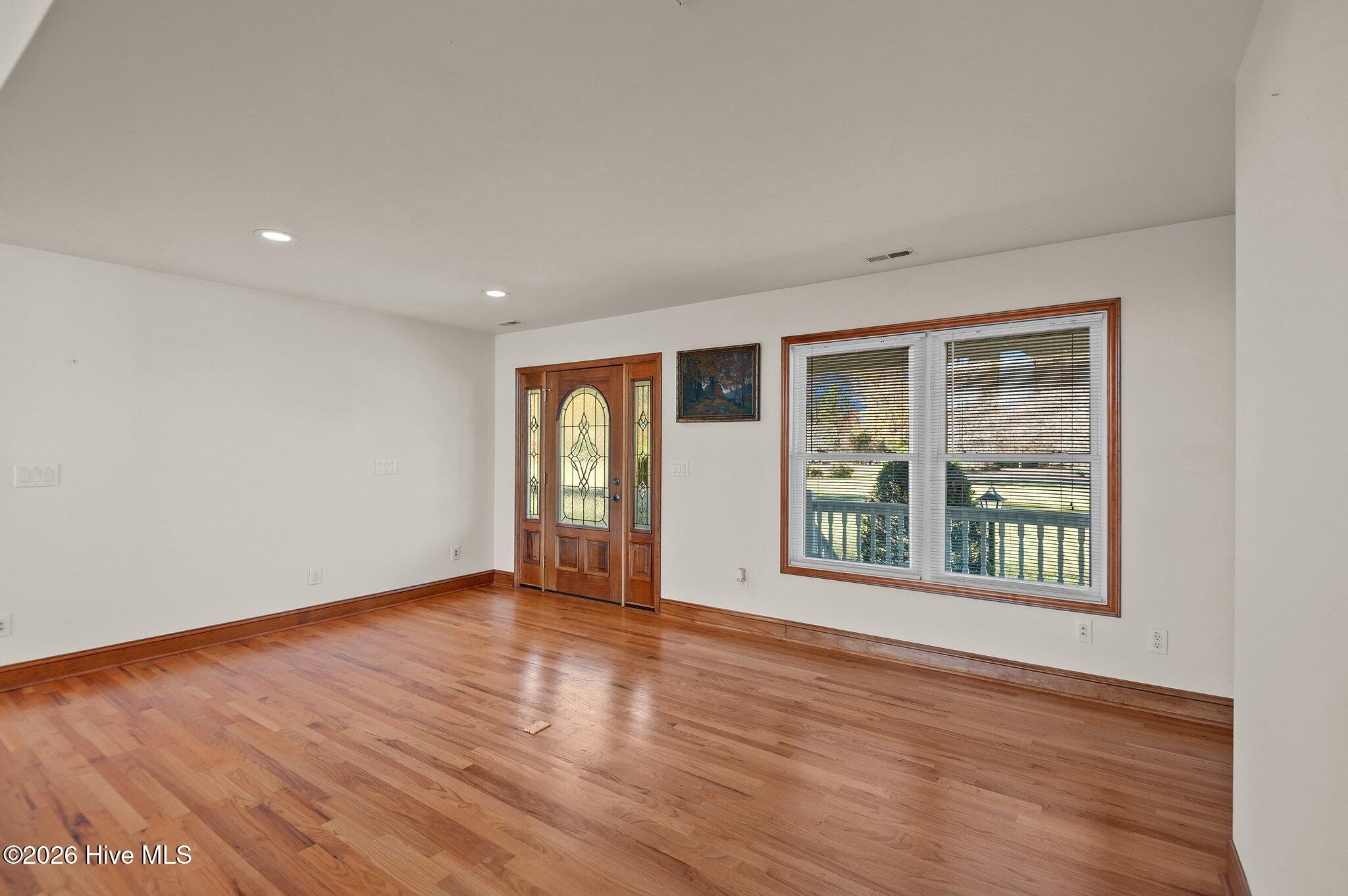 155 Teach's Cove Road Bath, NC 27808 - Photo 5 of 47 Front Entrance view 1
