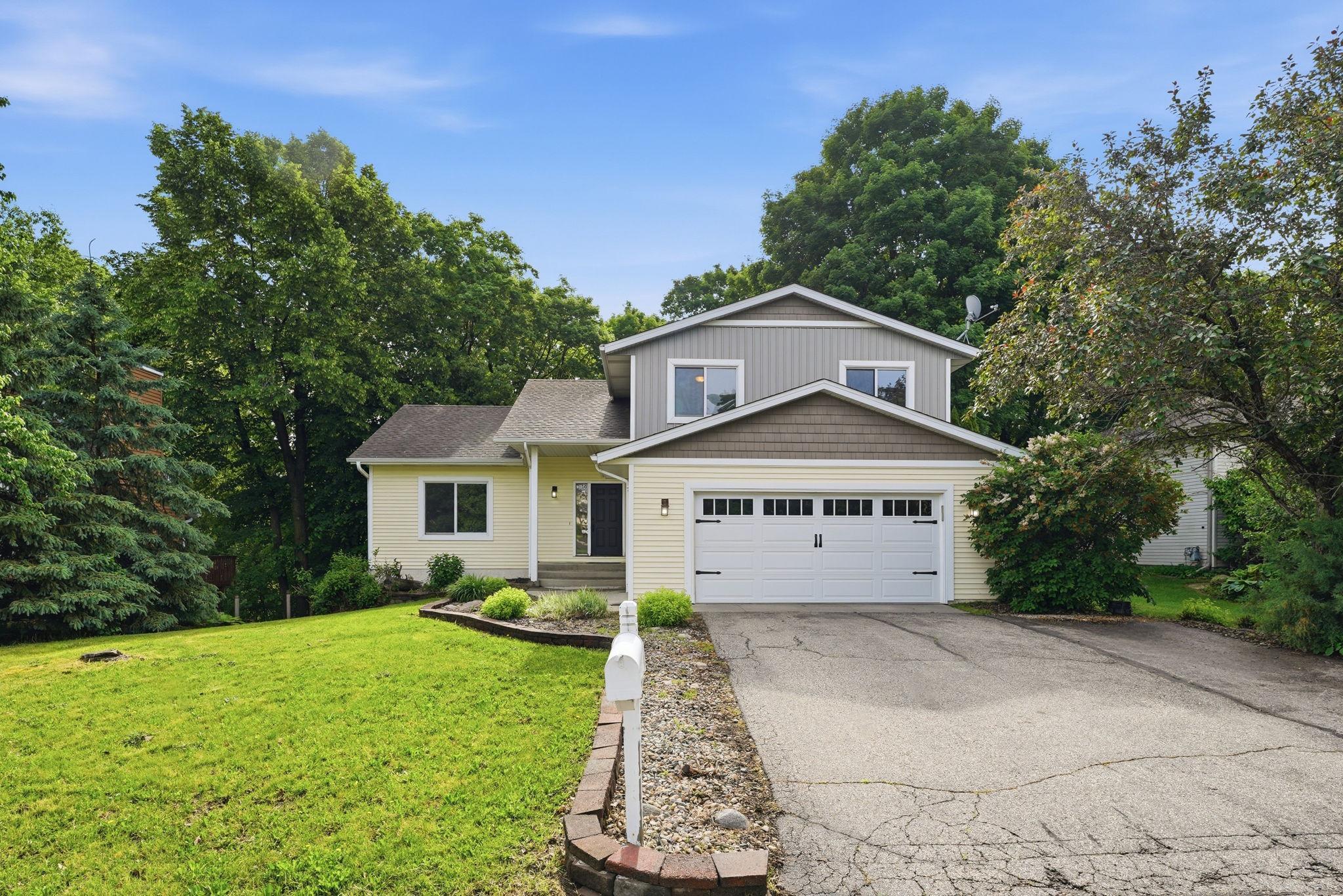 17399 Ridgewood Court Southeast Prior Lake, MN 55372 - Photo 1 of 66