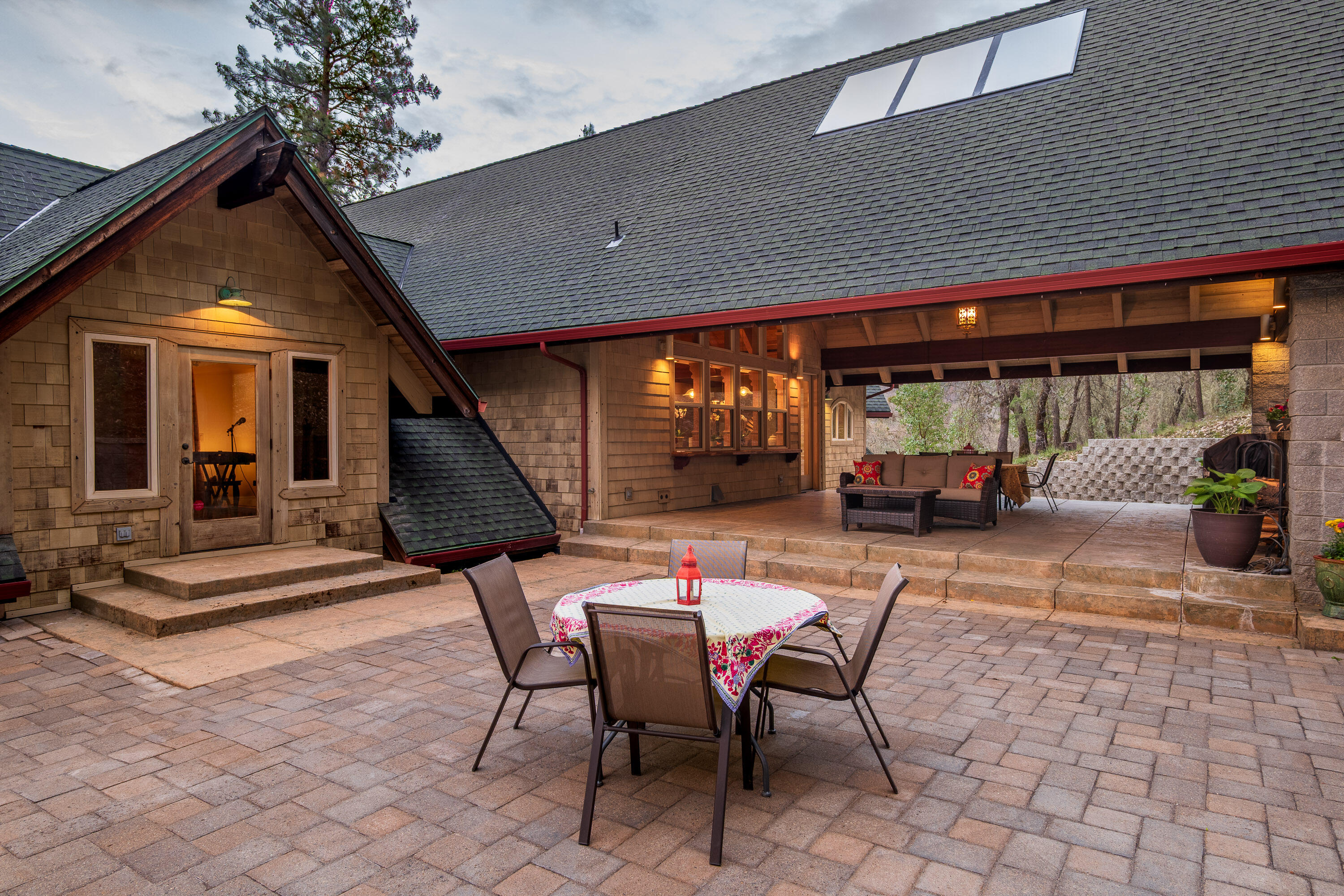 3998 Little Applegate Road Jacksonville, OR 97530 - Photo 55 of 77 3998LittleApplegate62