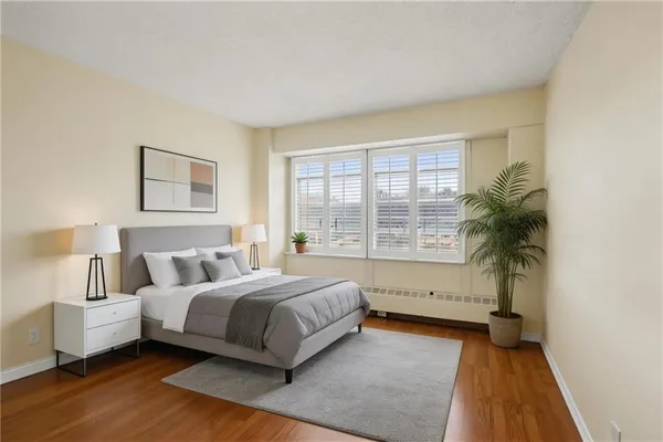 $182,000 | 333 West Meyer Boulevard, Unit 413, Kansas City, MO 64113