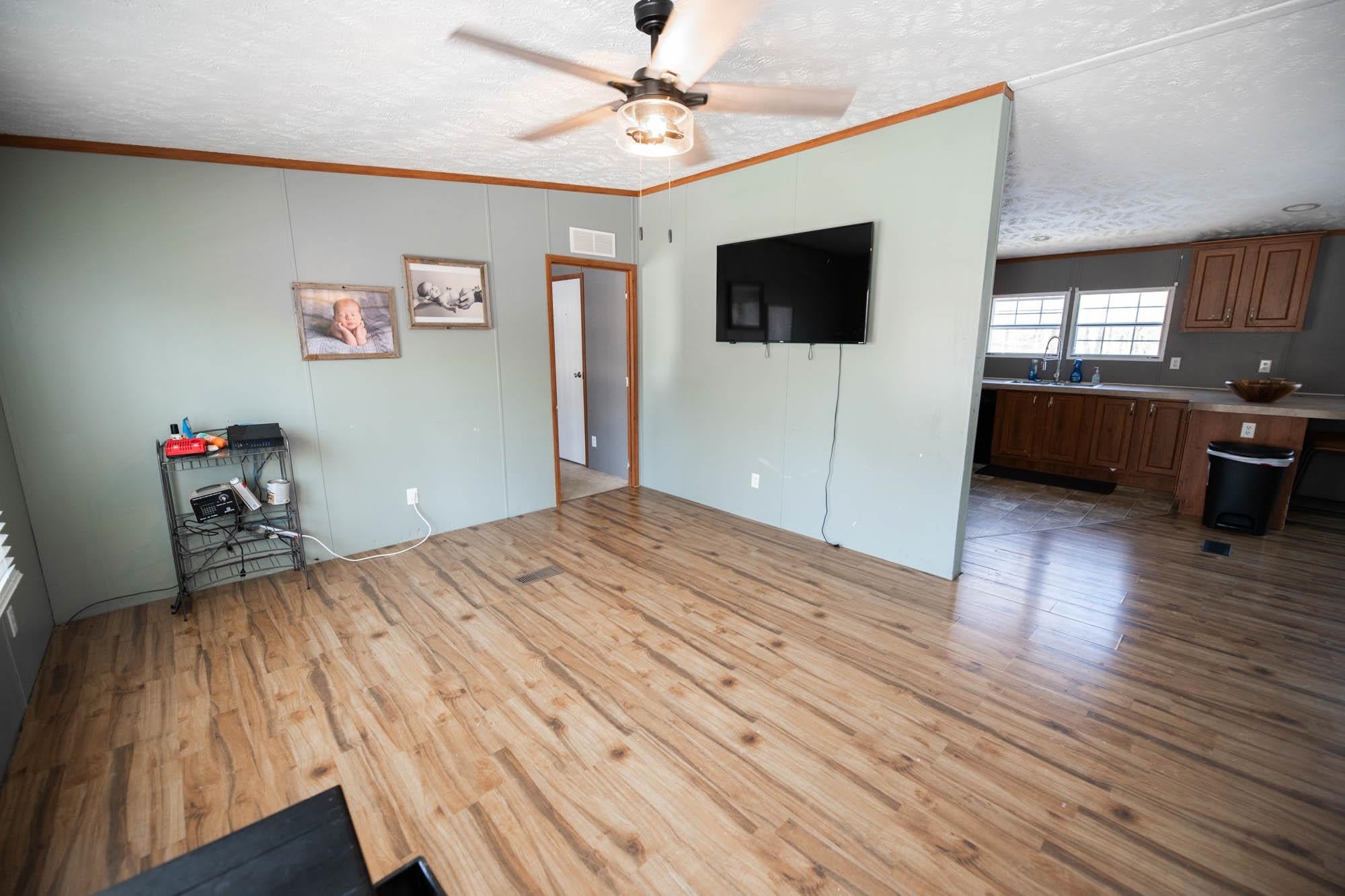 3218 King Road Barboursville, WV 25504 - Photo 5 of 13 Gallery Image 5