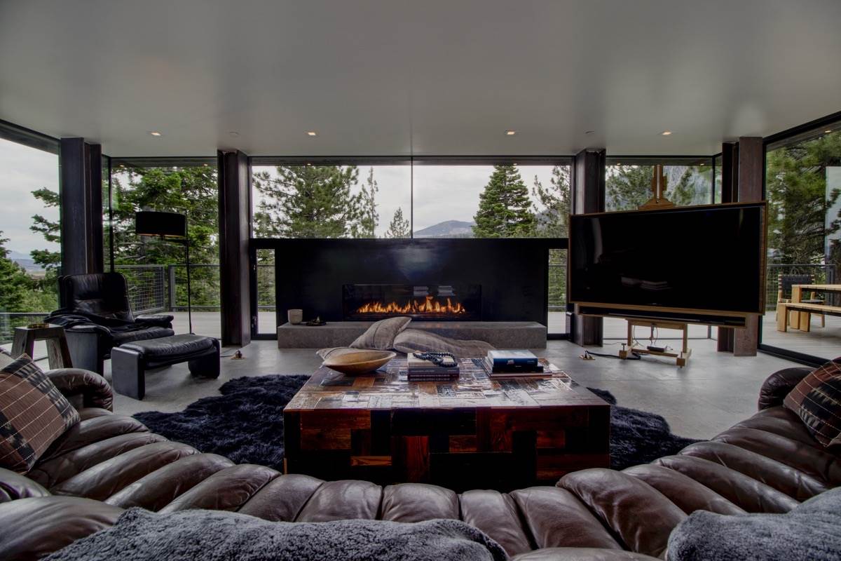 69 Badger Road Mammoth Lakes, CA 93546 - Photo 4 of 19 Gallery Image 4