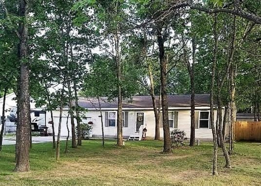2173 East River Road Muskegon, MI 49445 - Photo 2 of 18 4