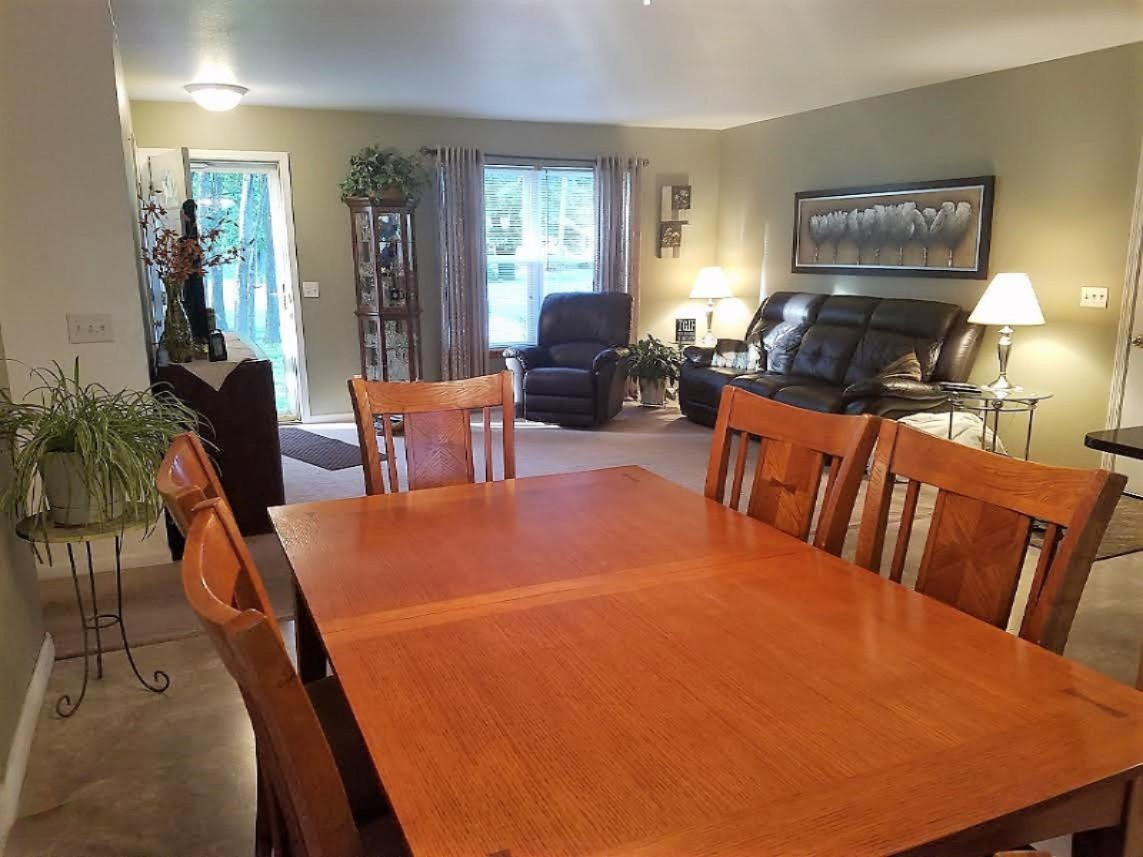 2173 East River Road Muskegon, MI 49445 - Photo 5 of 18 11