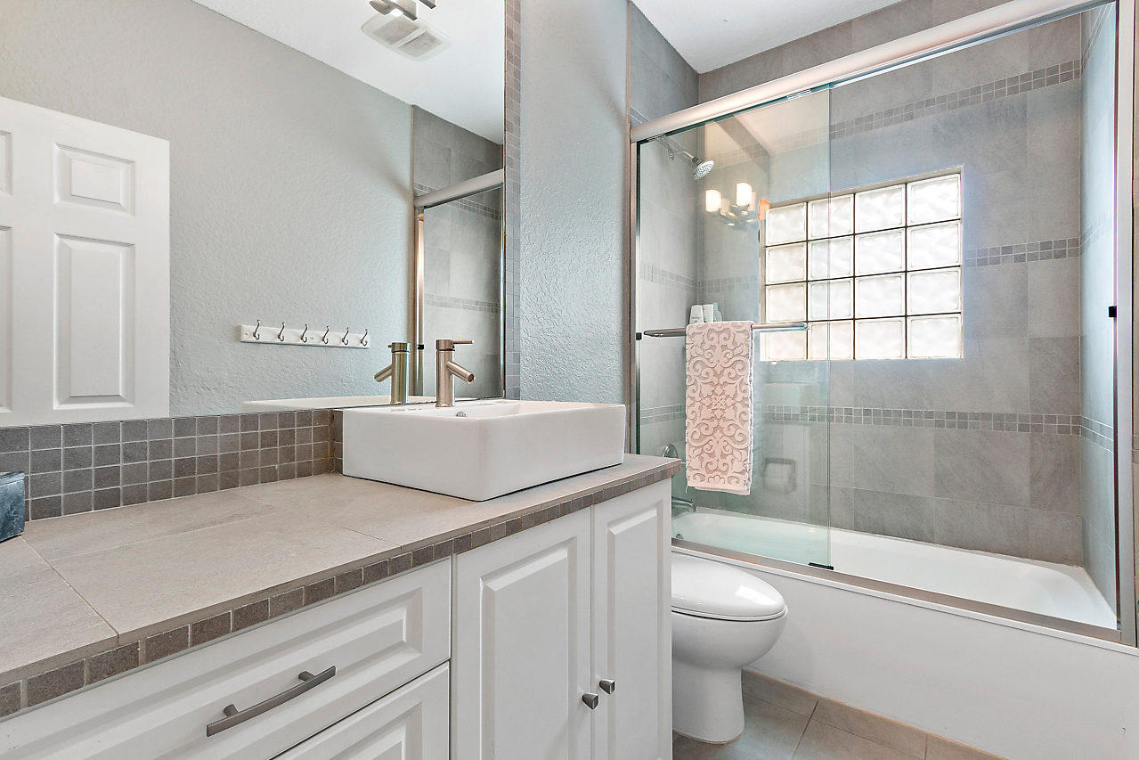 777 Northwest 6th Avenue Boca Raton, FL 33432 - Photo 23 of 37 025-777NW6thAve-BocaRaton-FL-small