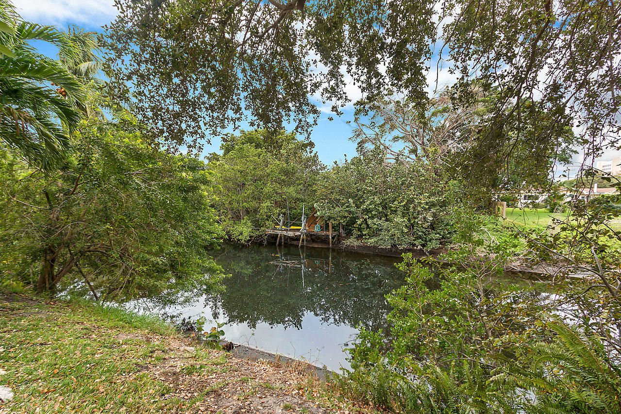 777 Northwest 6th Avenue Boca Raton, FL 33432 - Photo 30 of 37 032-777NW6thAve-BocaRaton-FL-small