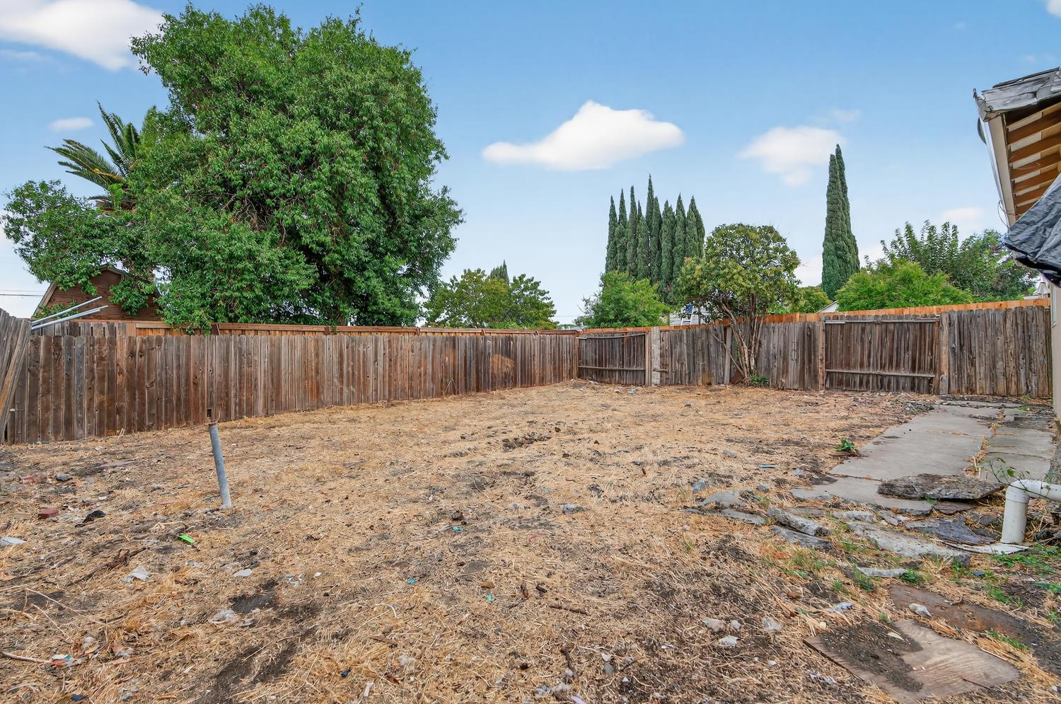 48 West Leland Road Pittsburg, CA 94565 - Photo 22 of 28