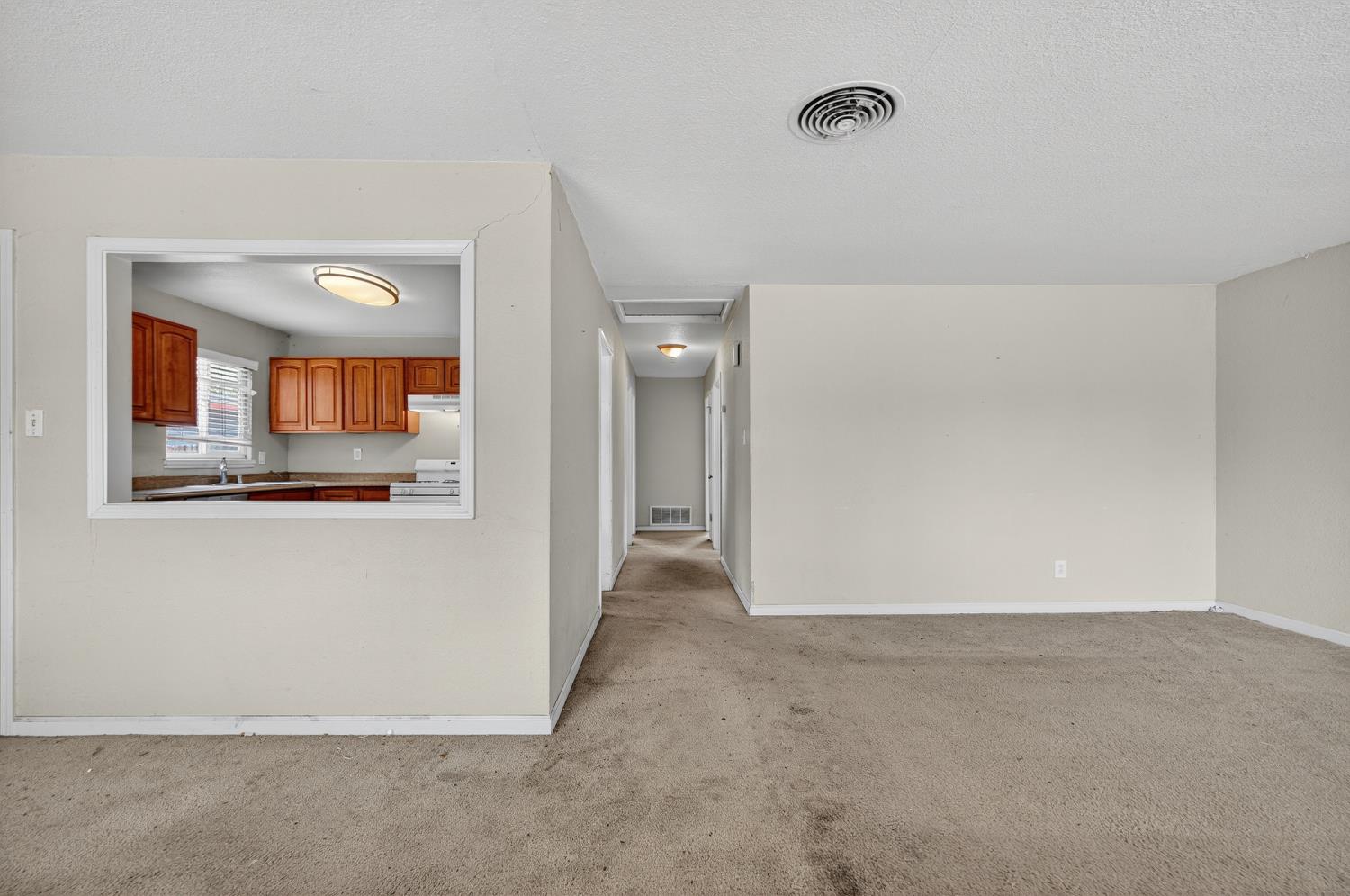 48 West Leland Road Pittsburg, CA 94565 - Photo 6 of 28