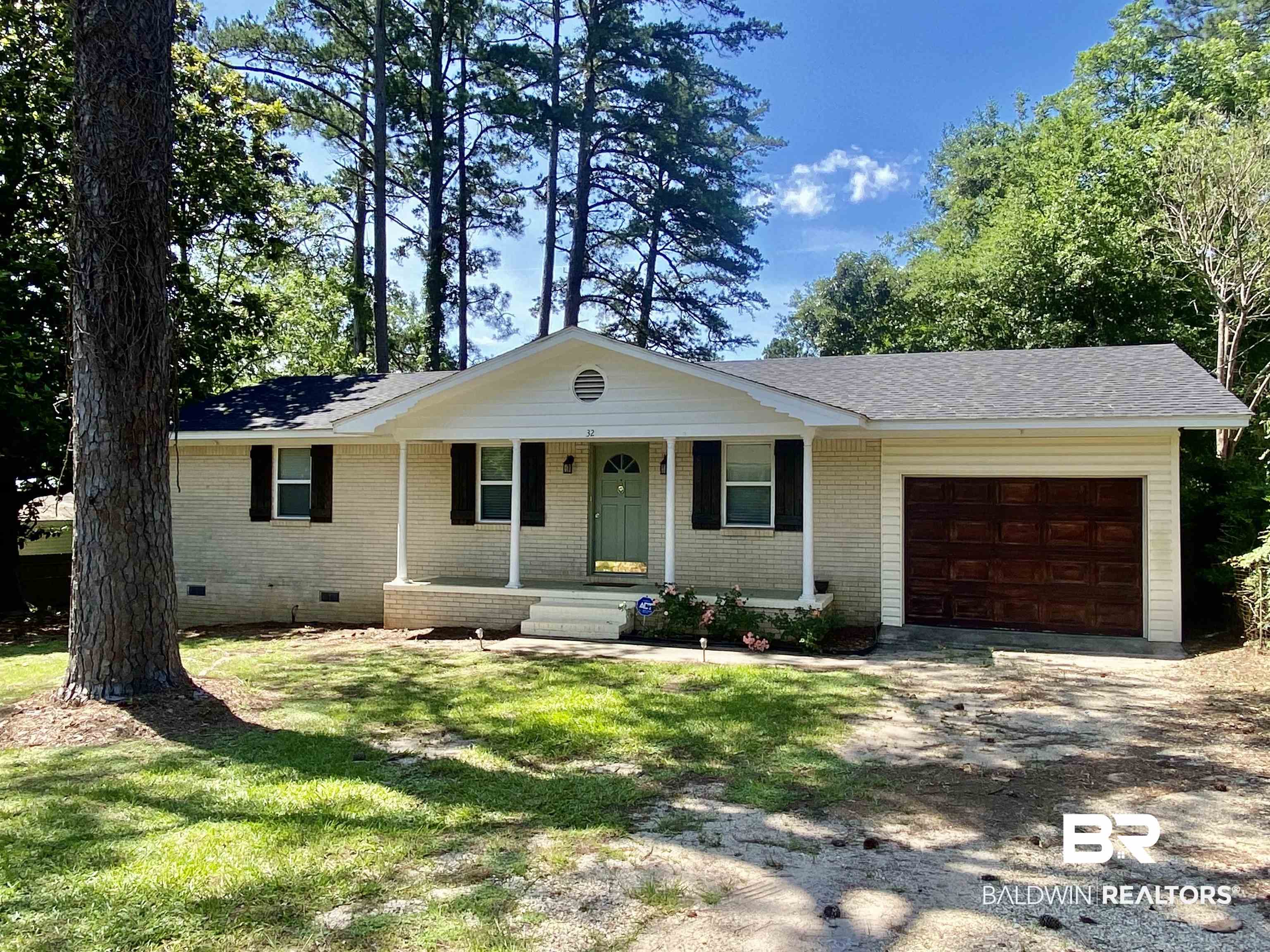 32 Milton Street Monroeville, AL 36460 - Photo 1 of 25