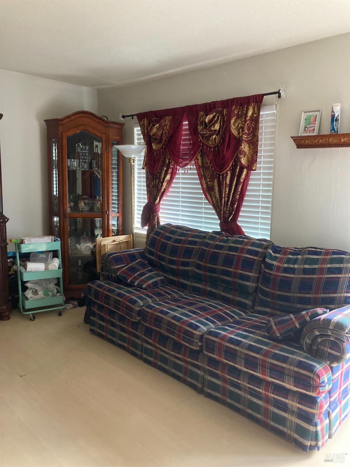 133 East Travis Boulevard Fairfield, CA 94533 - Photo 4 of 8