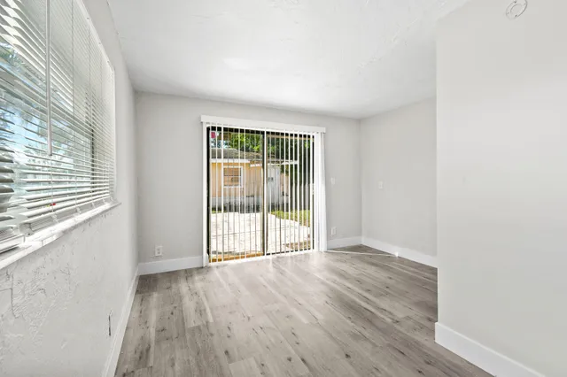 $325,000 | 1301 West 25th Street, Riviera Beach, FL 33404