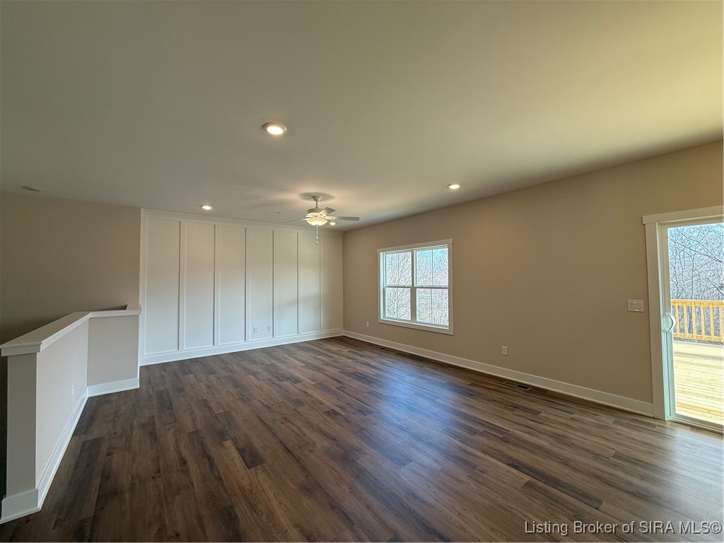 7021 Dylan Circle Georgetown, IN 47122 - Photo 4 of 9