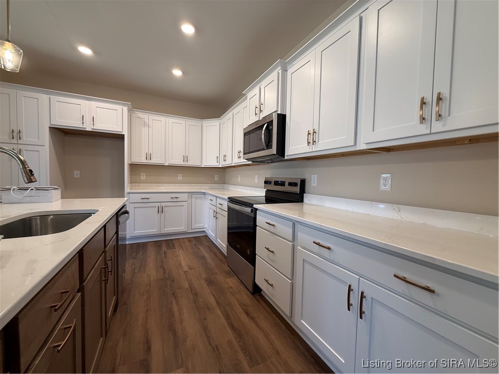 7021 Dylan Circle Georgetown, IN 47122 - Photo 5 of 9