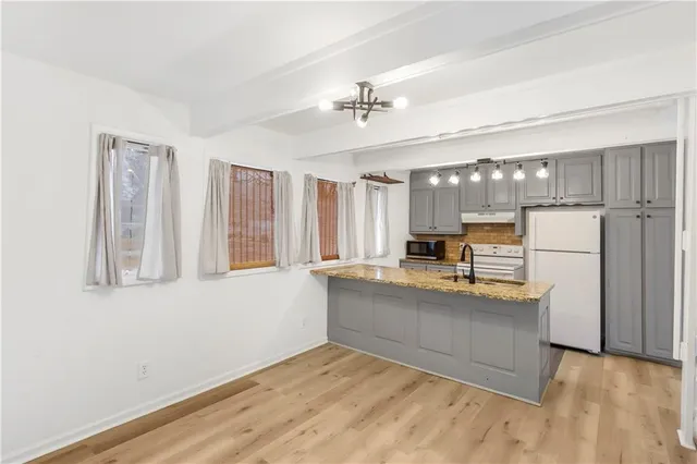 $2,800 | 264 Jones Drive, Roswell, GA 30075