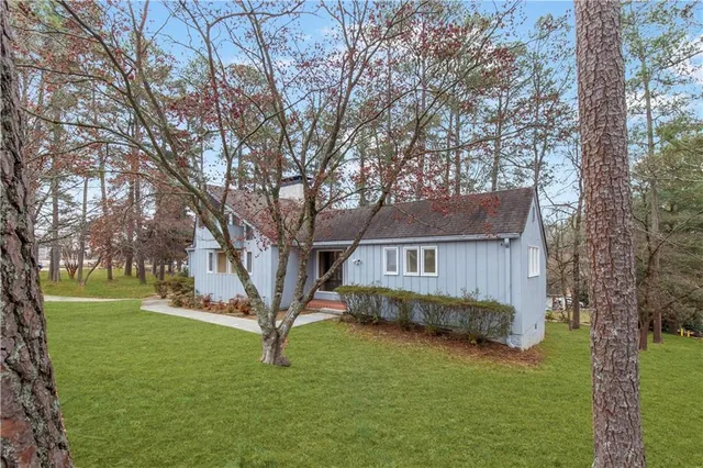 $2,800 | 264 Jones Drive, Roswell, GA 30075