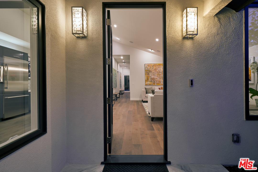 11622 Addison Street Valley Village, CA 91601 - Photo 7 of 39 a view of gallery
