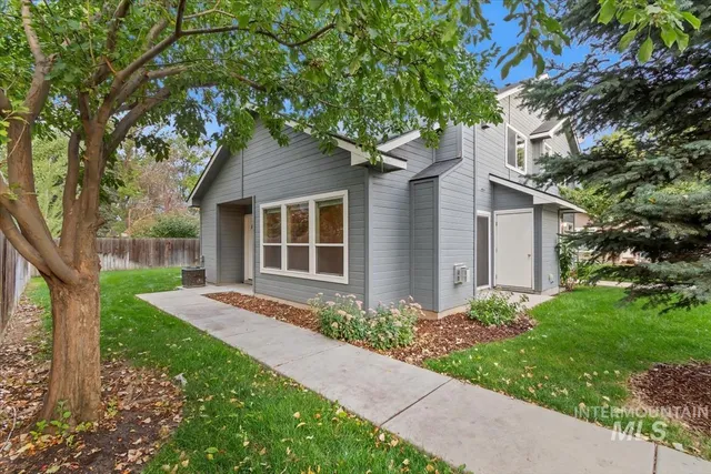 $949,000 | 6715 West Morris Hill Lane, Boise, ID 83704
