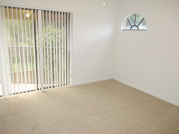 8285 Thames Boulevard, Unit A Boca Raton, FL 33433 - Photo 9 of 14 Master upstairs