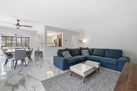 $475,000 | 103 Villa Circle, Atlantis, FL 33462