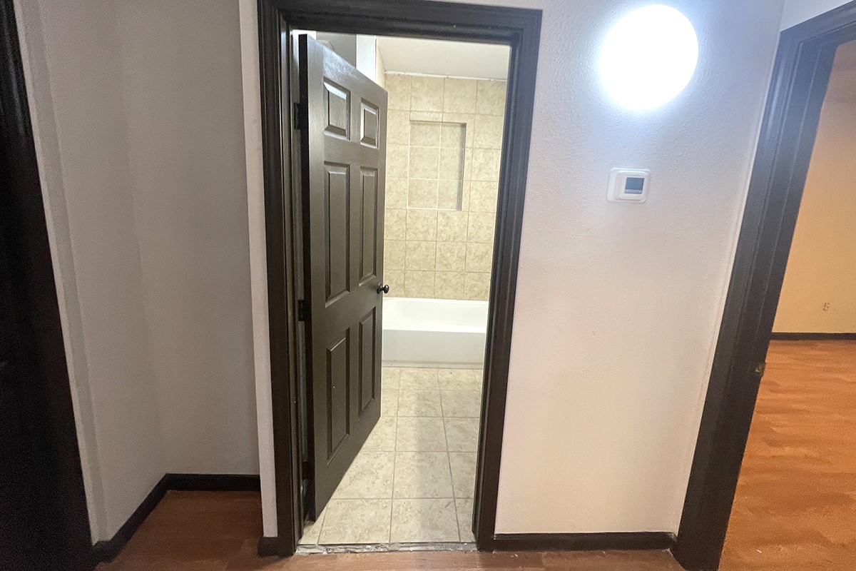 6327 Goforth Street Houston, TX 77021 - Photo 9 of 14