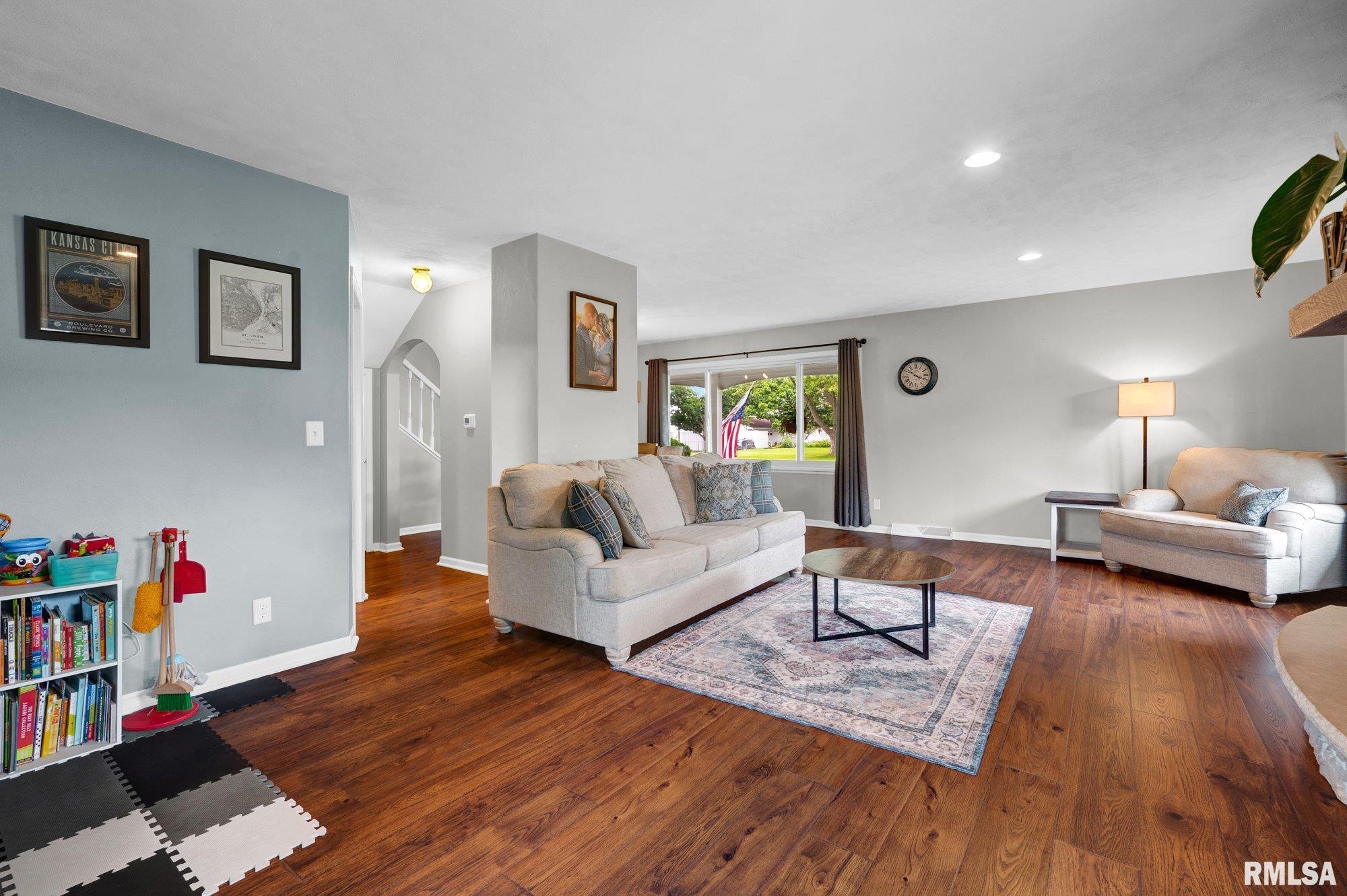 308 South Seventh Avenue Morton, IL 61550 - Photo 11 of 33