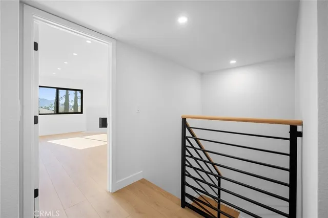 $798,000 | 1162 Winchester Avenue, Unit K, Glendale, CA 91201