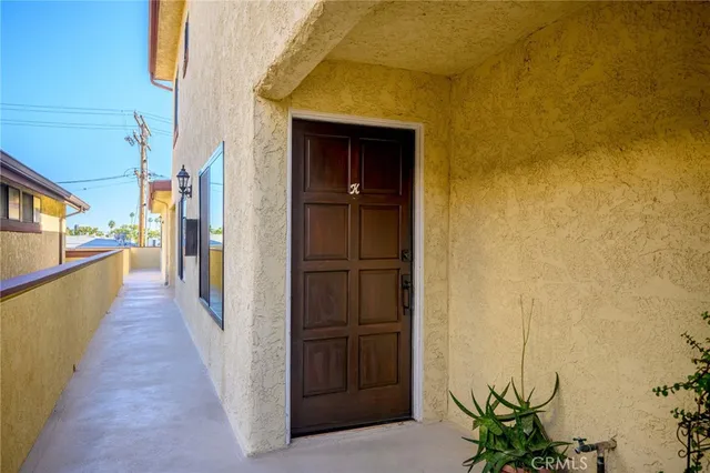 $798,000 | 1162 Winchester Avenue, Unit K, Glendale, CA 91201