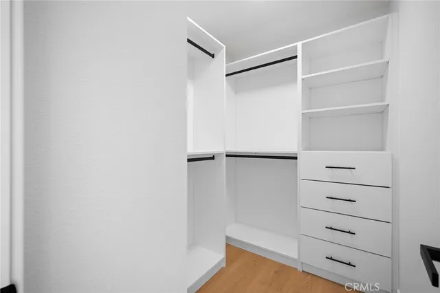 $798,000 | 1162 Winchester Avenue, Unit K, Glendale, CA 91201