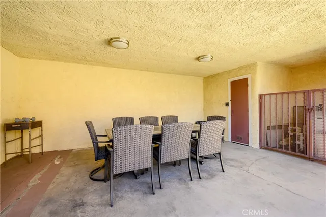 $798,000 | 1162 Winchester Avenue, Unit K, Glendale, CA 91201
