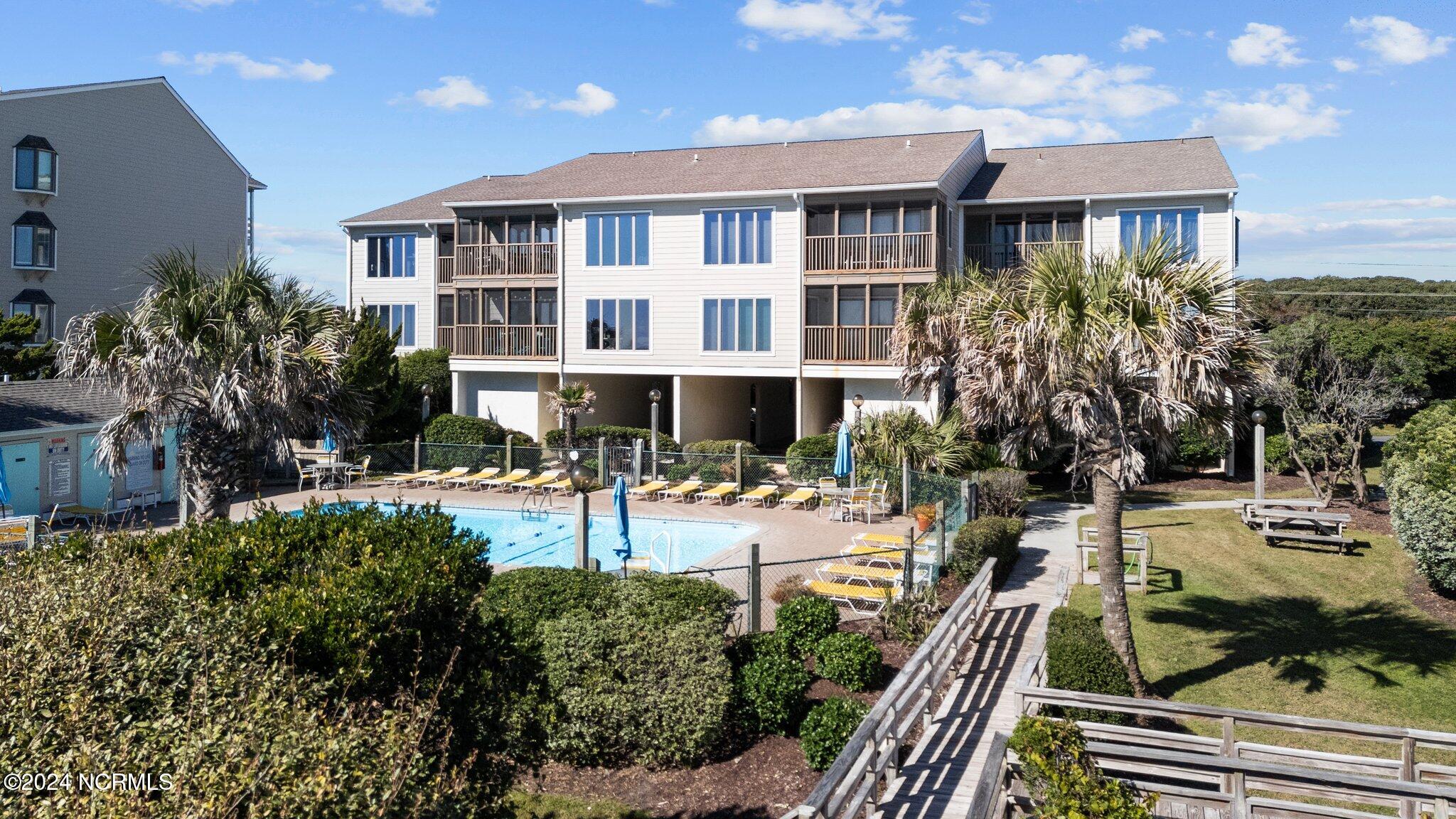 497 Salter Path Road, Unit B22 Pine Knoll Shores, NC 28512 - Photo 24 of 36 Maritime West
