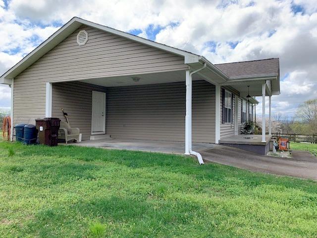 1037 Green Road Madisonville, TN 37354 - Photo 5 of 29 05-IMG_2700
