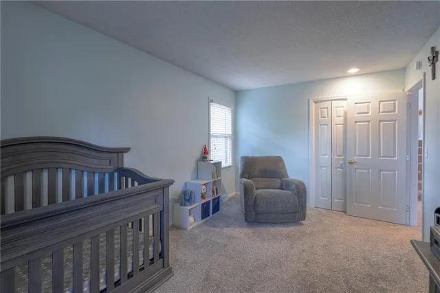 $365,000 | 1117 Northeast Clubhouse Lane, Lee's Summit, MO 64086