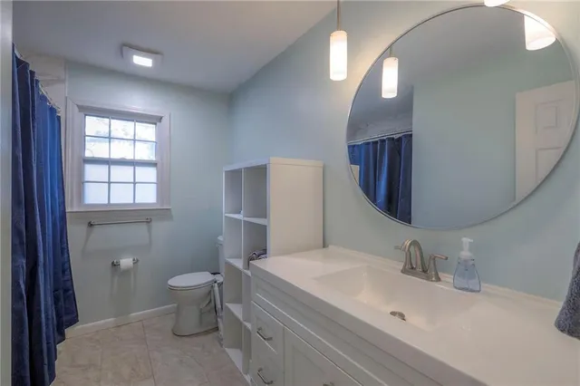 $365,000 | 1117 Northeast Clubhouse Lane, Lee's Summit, MO 64086