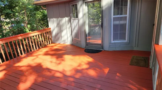 $365,000 | 1117 Northeast Clubhouse Lane, Lee's Summit, MO 64086