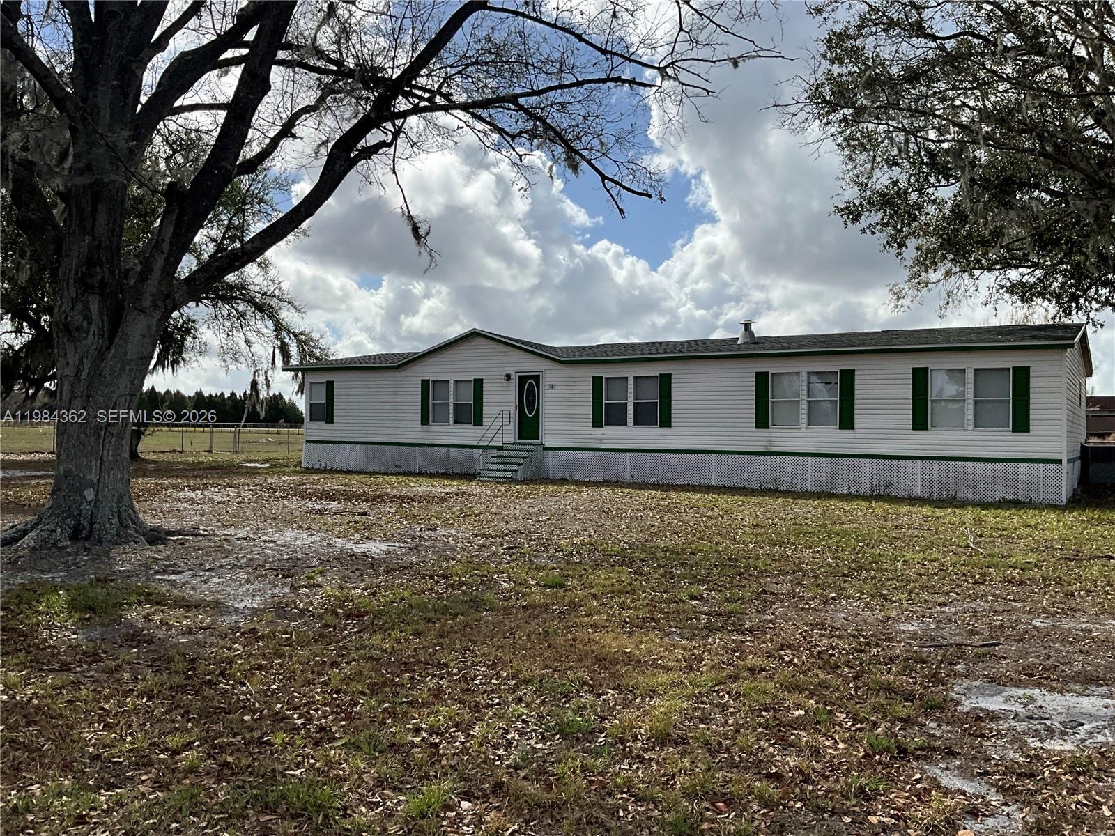 34 Ridge Road Frostproof, FL 33843 - Photo 2 of 52