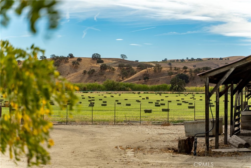 13625 Ea Highway Paso Robles, CA 93446 - Photo 9 of 29