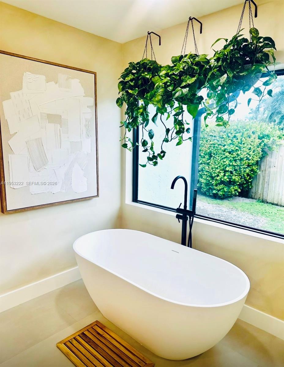 2475 Northwest 25th Street Boca Raton, FL 33431 - Photo 14 of 25