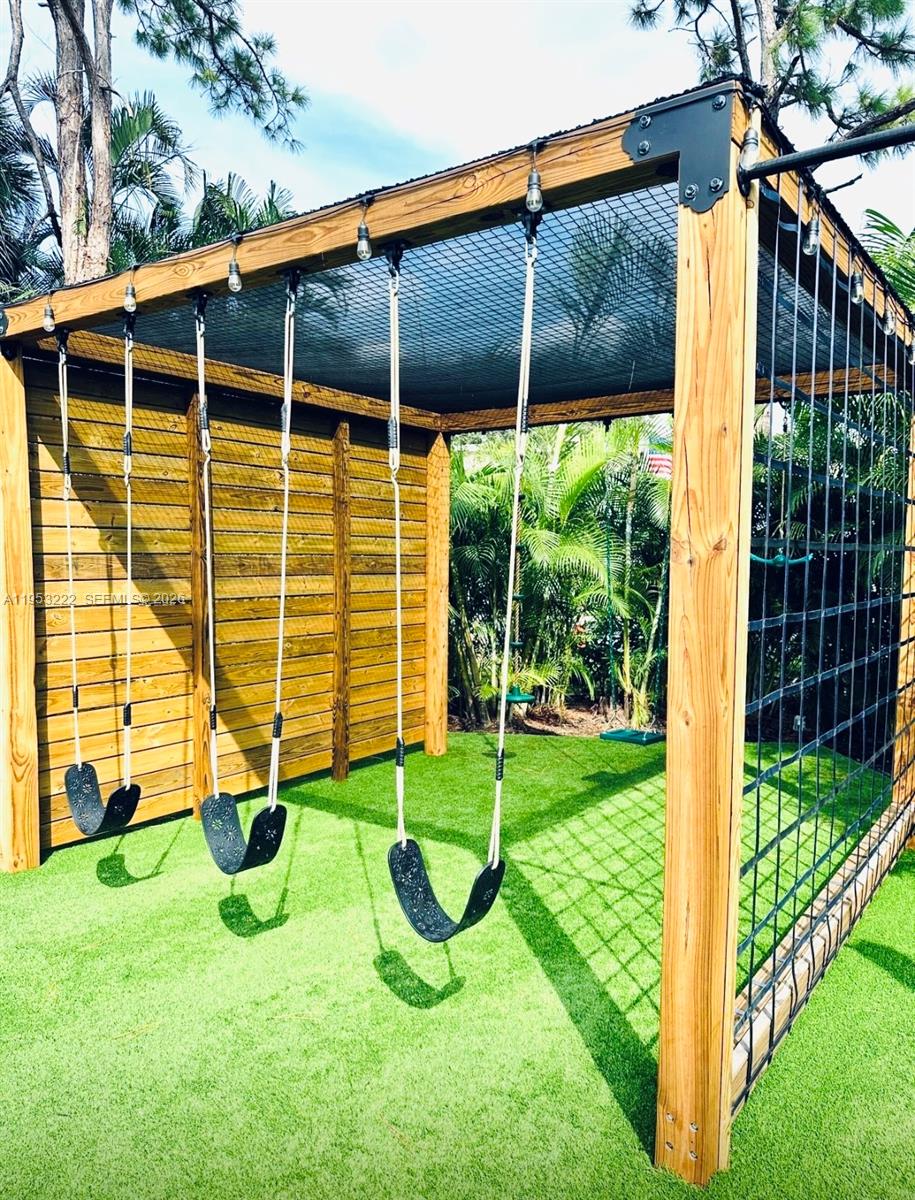 2475 Northwest 25th Street Boca Raton, FL 33431 - Photo 24 of 25