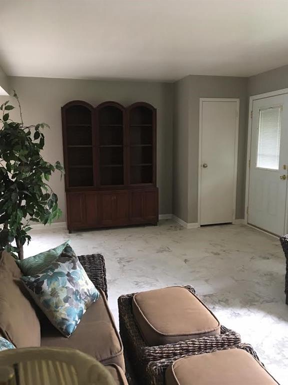 6810 Georgetown Road Indianapolis, IN 46268 - Photo 4 of 26 Gallery Image 4