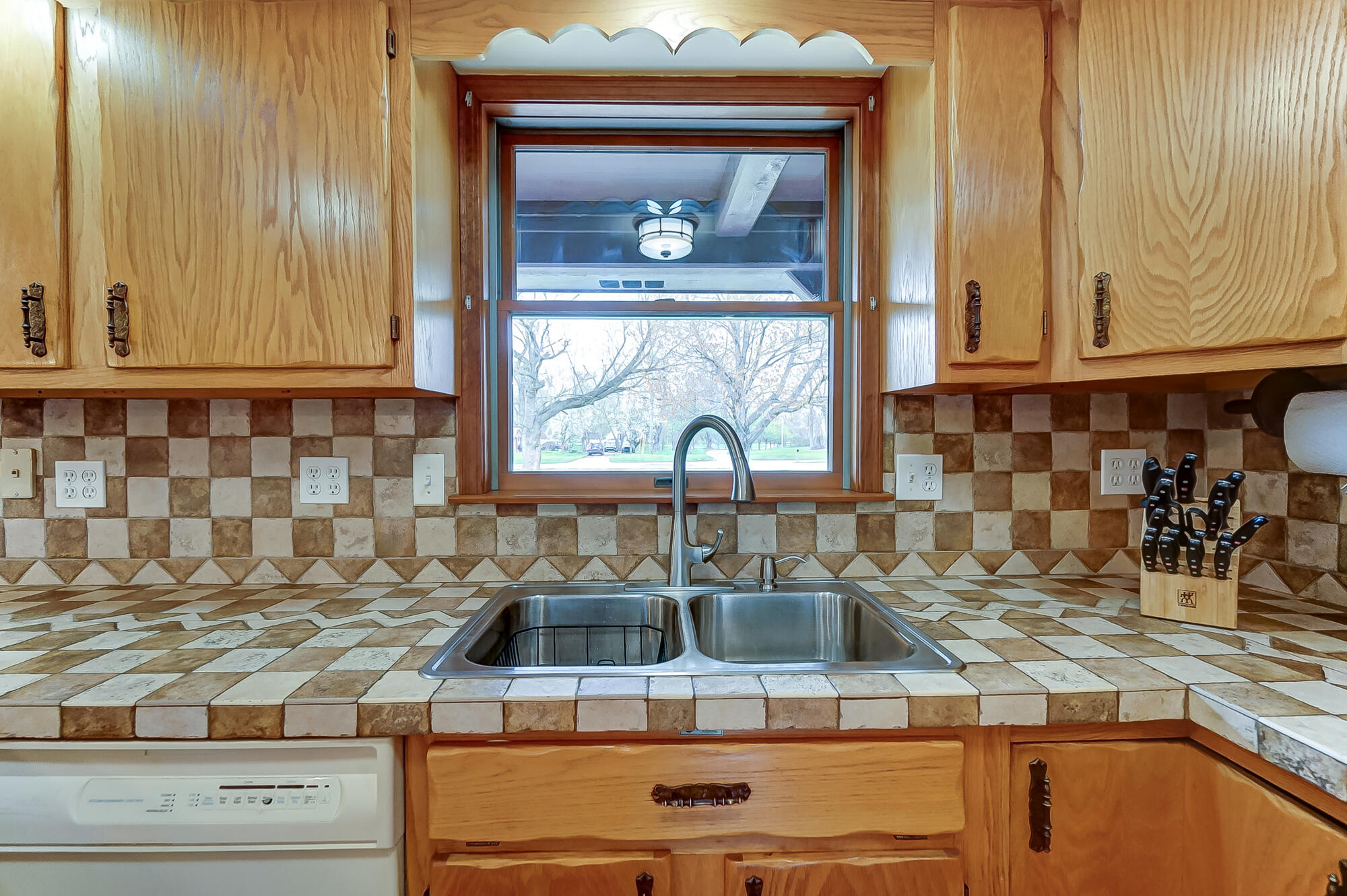 7895 Pleasant Valley Road Florence, KY 41042 - Photo 13 of 40 Gallery Image 13