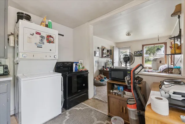 $70,000 | 1529 South Pennsylvania Avenue, Lansing, MI 48910