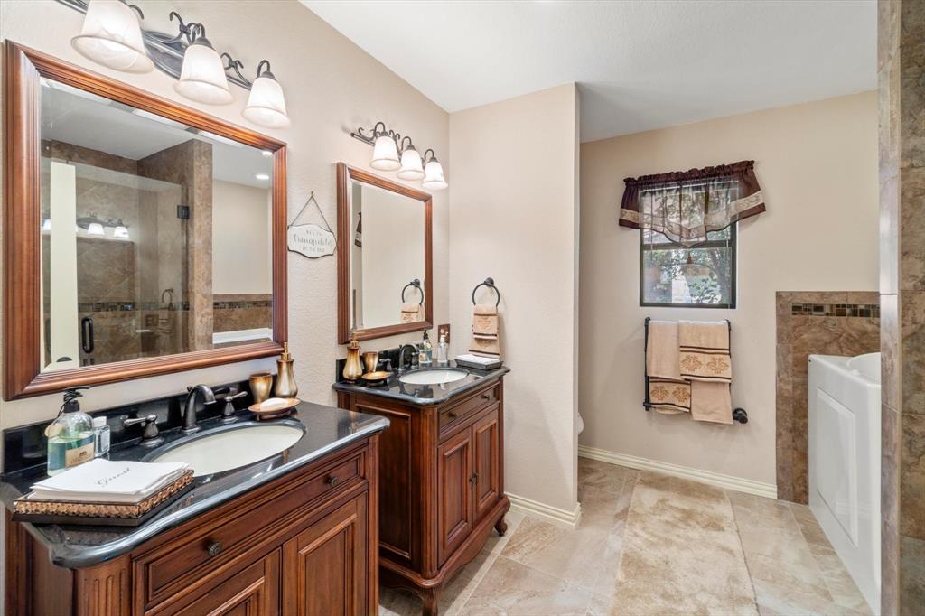 169 Deer Island Road Mabank, TX 75156 - Photo 27 of 38