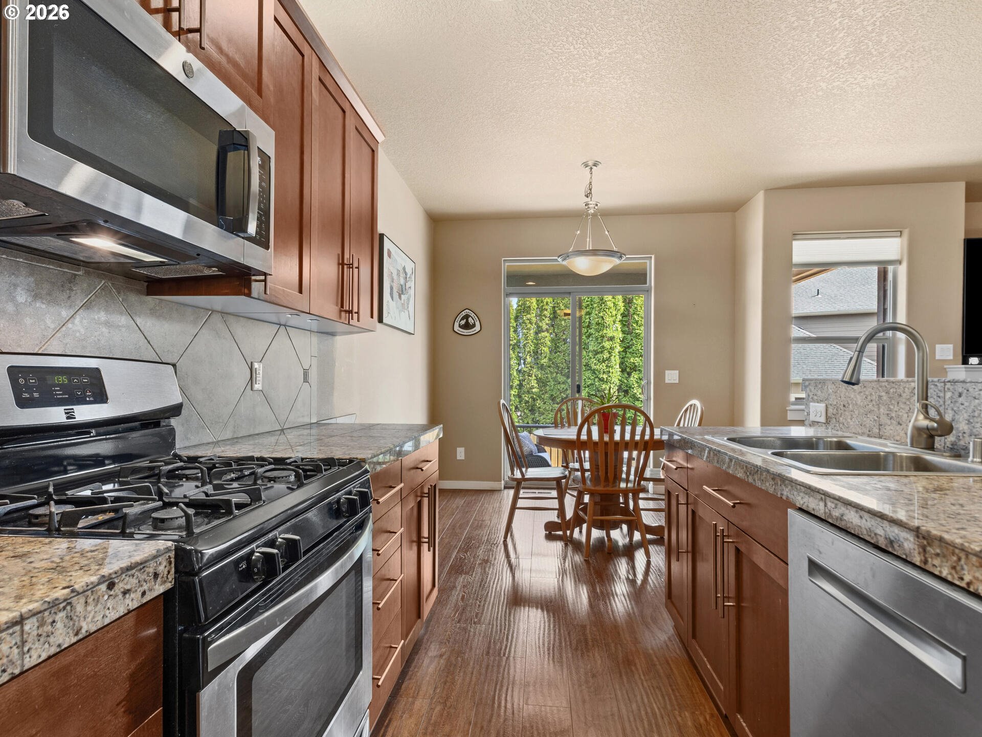 2746 Northwest Kent Street Camas, WA 98607 - Photo 14 of 48