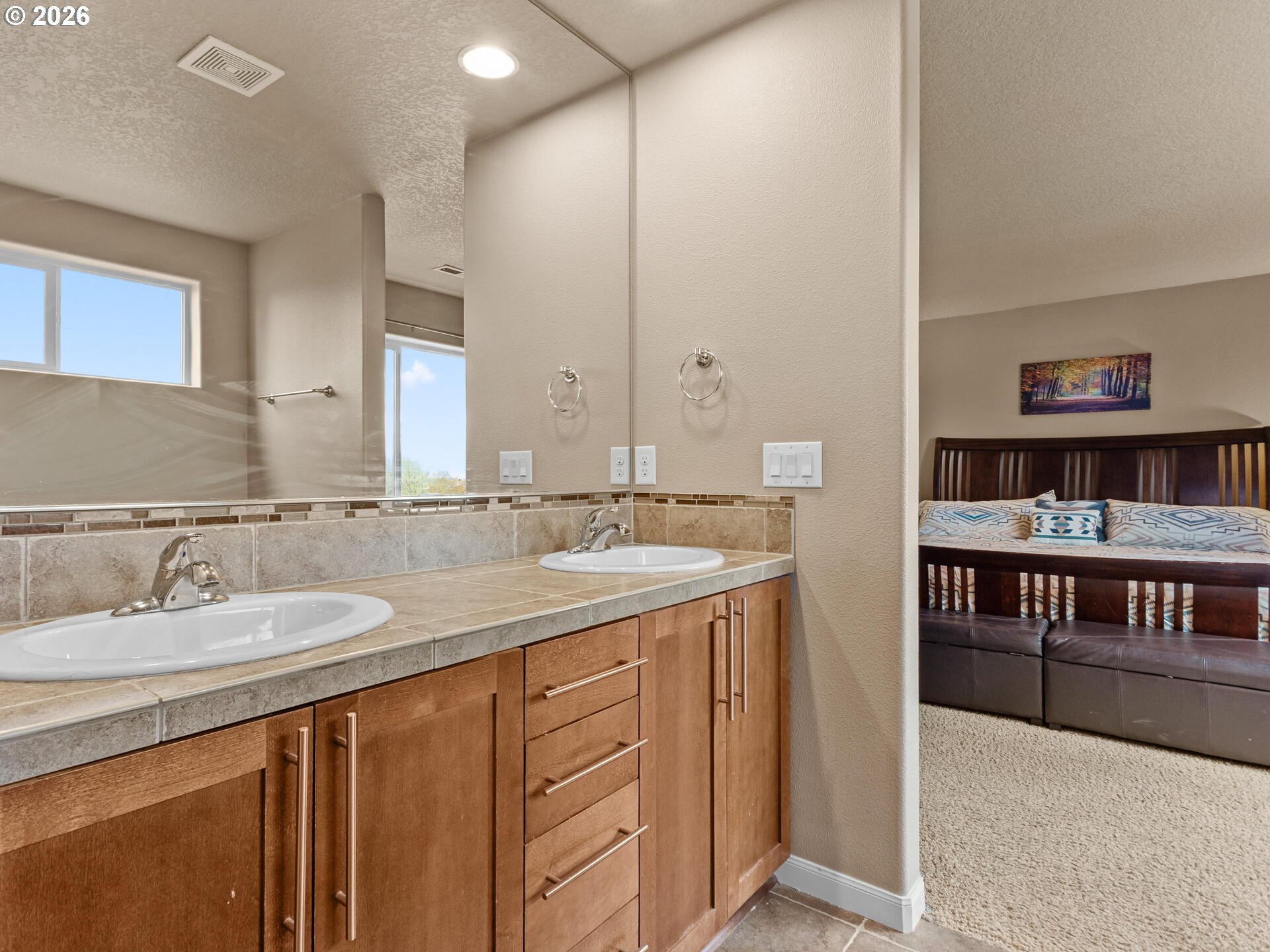 2746 Northwest Kent Street Camas, WA 98607 - Photo 33 of 48