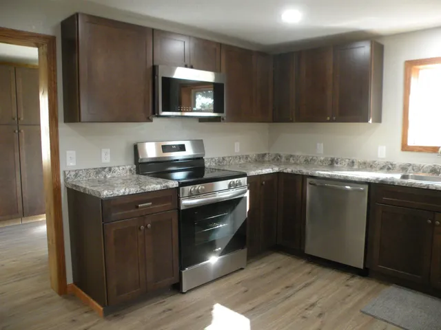 $179,900 | 318 East Amelia Street, Cassville, WI 53806