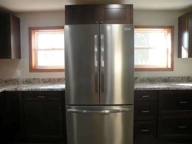 $179,900 | 318 East Amelia Street, Cassville, WI 53806