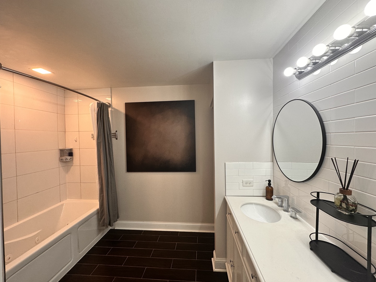 2214 Andrew Trail Montgomery, IL 60538 - Photo 15 of 28 a bathroom with a sink and a mirror